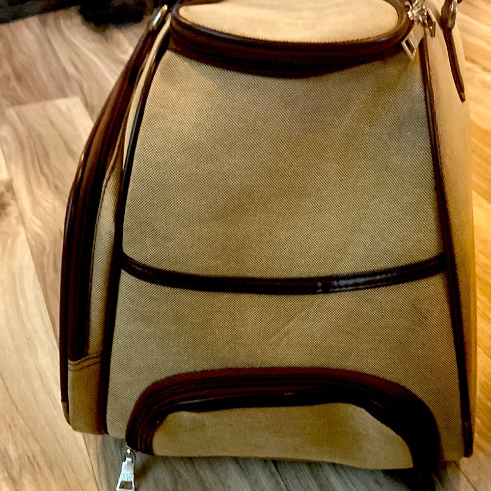 Prada 2 wheel travel Duffle luggage bag - Picture 3 of 6